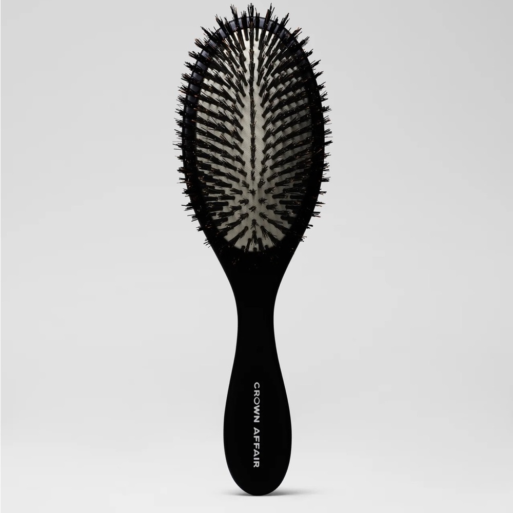 Crown Affair The Brush No. 003